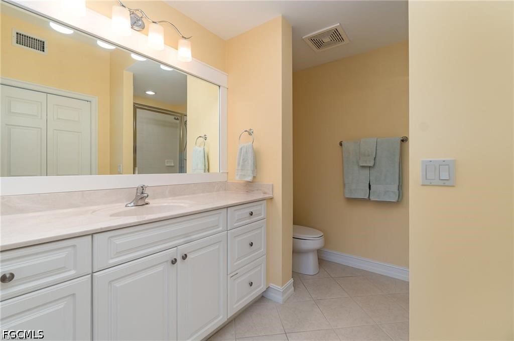 2 Bed Condominium for Sale in Siena, FL, $5,800 — photo 11