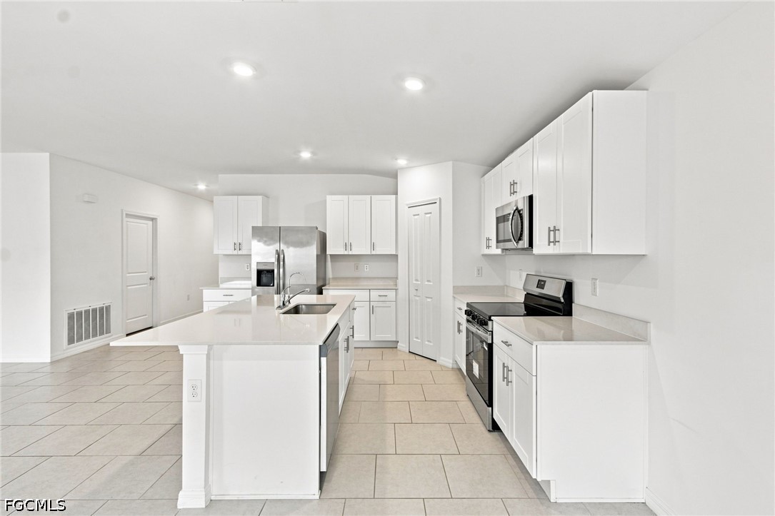 4 Bed SingleFamilyResidence for Sale in Cape Coral, FL — photo 11