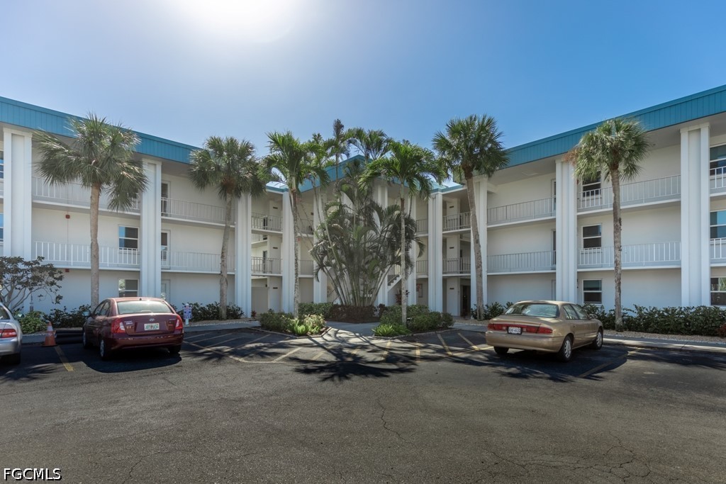1 Bed Condominium for Sale in Seven Lakes, FL — photo 11