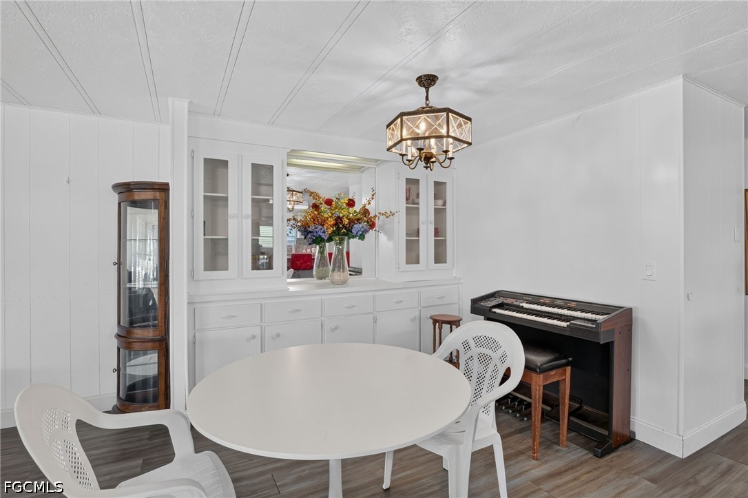 2 Bed ManufacturedHome for Sale in Old Bridge Village, FL — photo 11