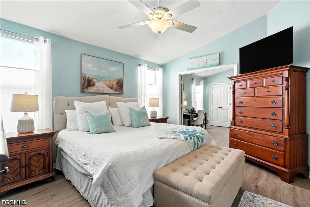 4 Bed SingleFamilyResidence for Sale in Fort Myers, photo 11