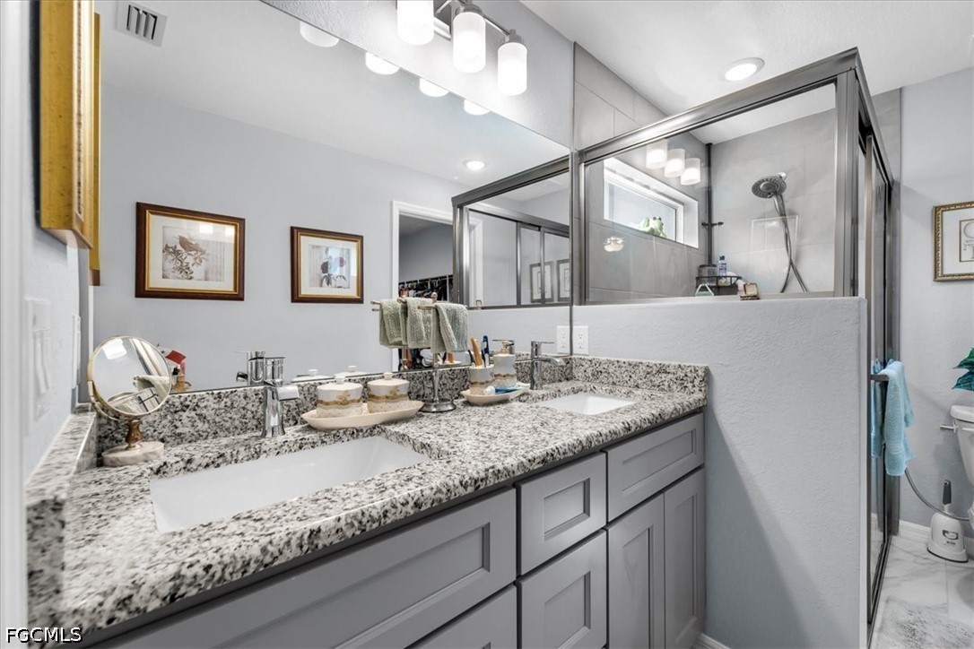 3 Bed SingleFamilyResidence for Sale in Port Labelle, FL — photo 11