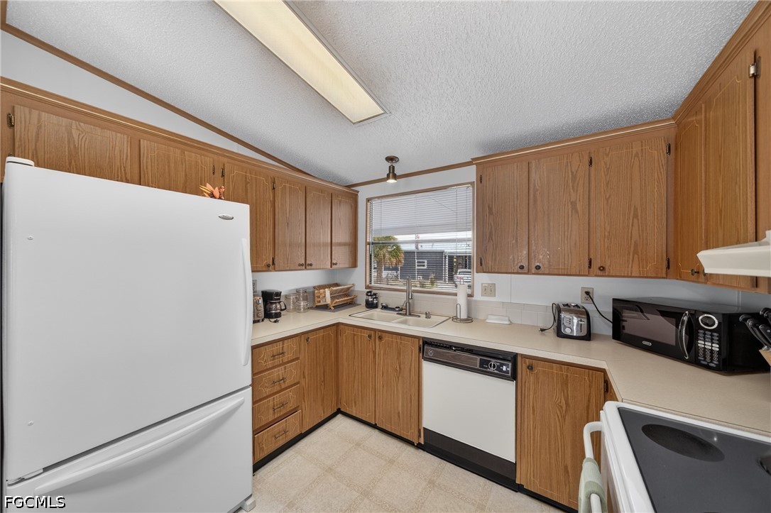 2 Bed Waterfront Home for Sale in Cherry Estates, FL — photo 11
