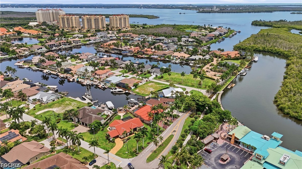 Waterfront Home for Sale in Cape Coral, FL, $760,000 — photo 11