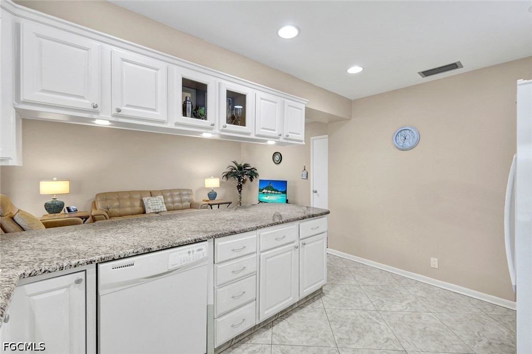 2 Bed Attached for Sale in Brandywine, FL, $200,000 — photo 11