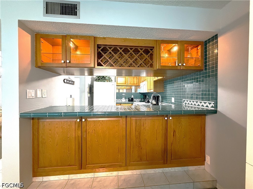 1 Bed Waterfront Home for Sale in Schooner Bay, FL, $3,500 — photo 11