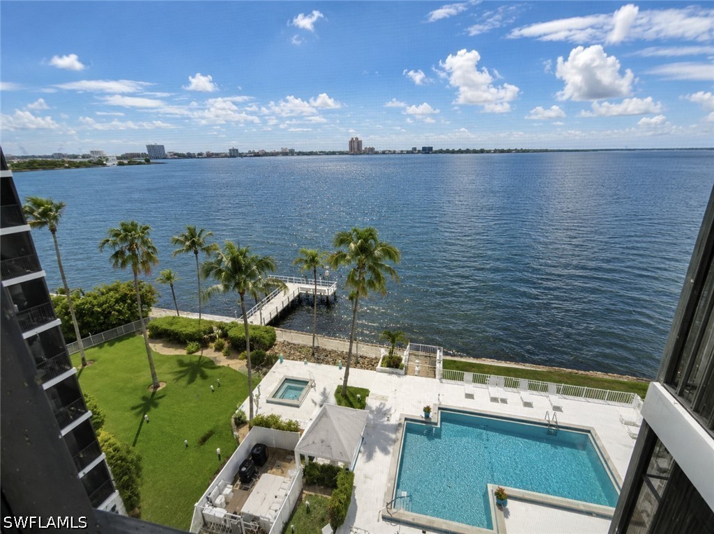 3 Bed Waterfront Home for Sale in North Shore Place, FL — photo 11