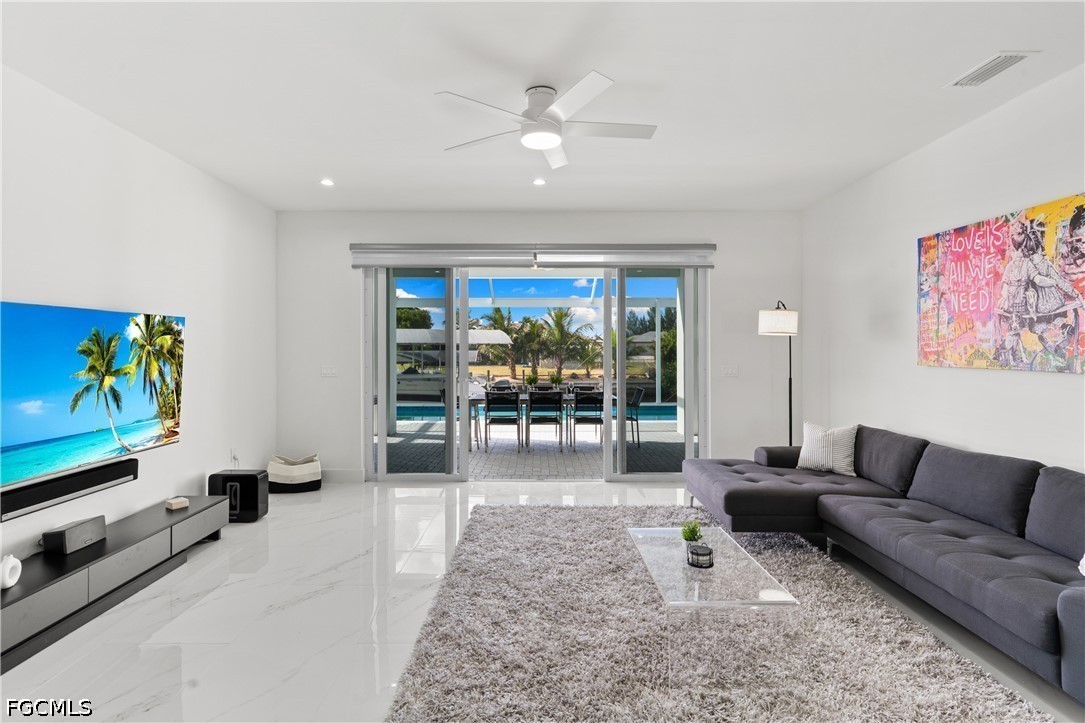 3 Bed Pool Home for Sale in Cape Coral, photo 11