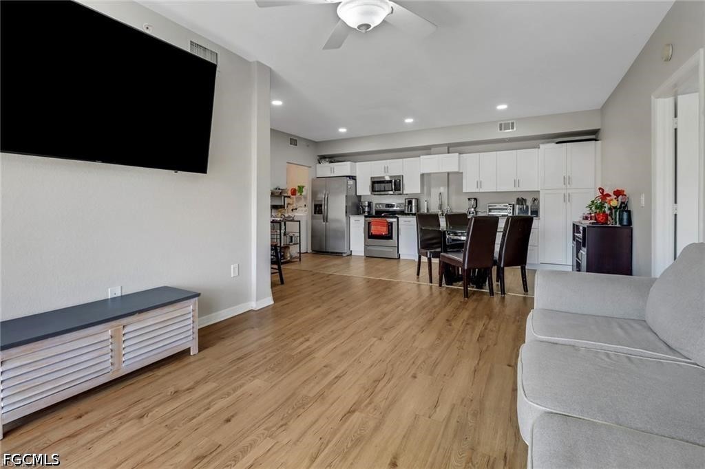 2 Bed Condominium for Sale in Tuscany Gardens, FL, $210,000 — photo 11
