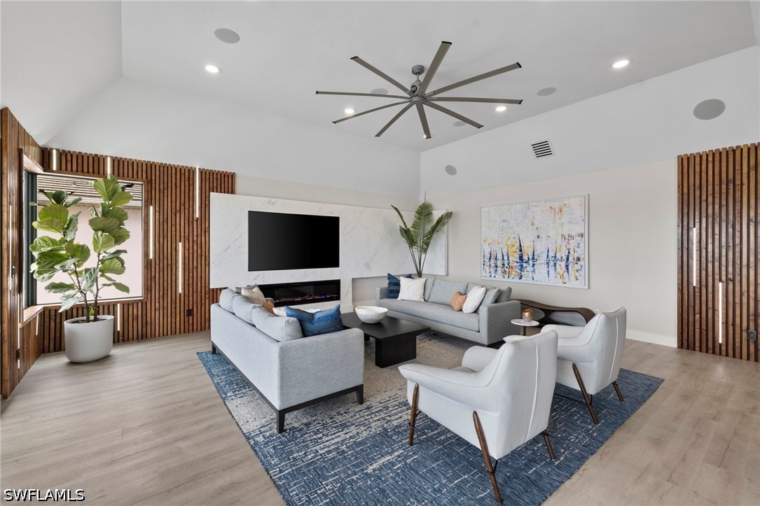 4 Bed Waterfront Home for Sale in Naples, FL, $5,395,000 — photo 11