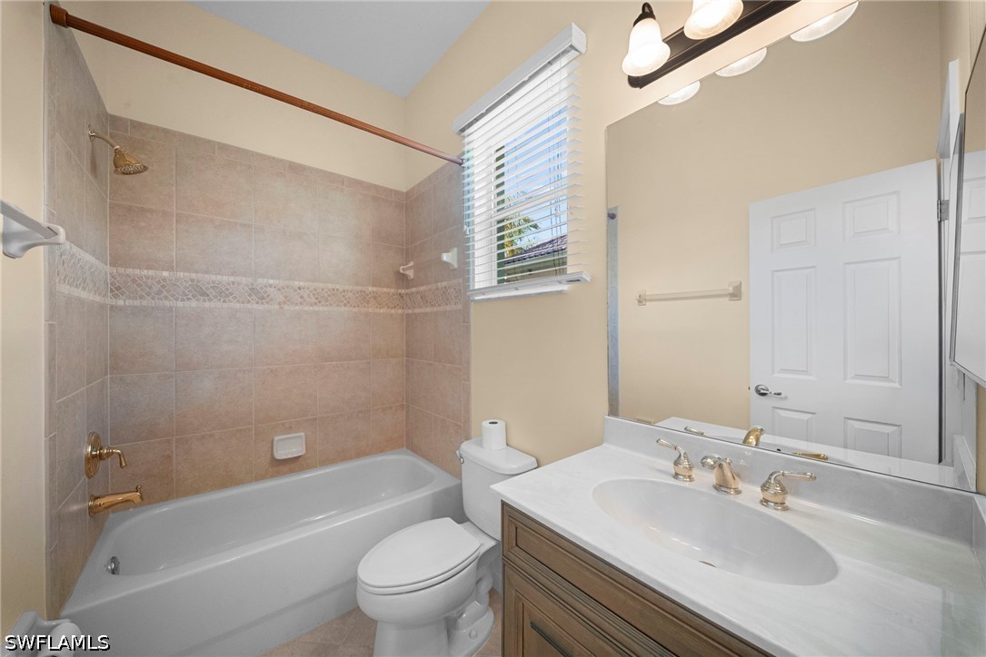 3 Bed Pool Home for Sale in Madison Park, FL, $4,000 — photo 11