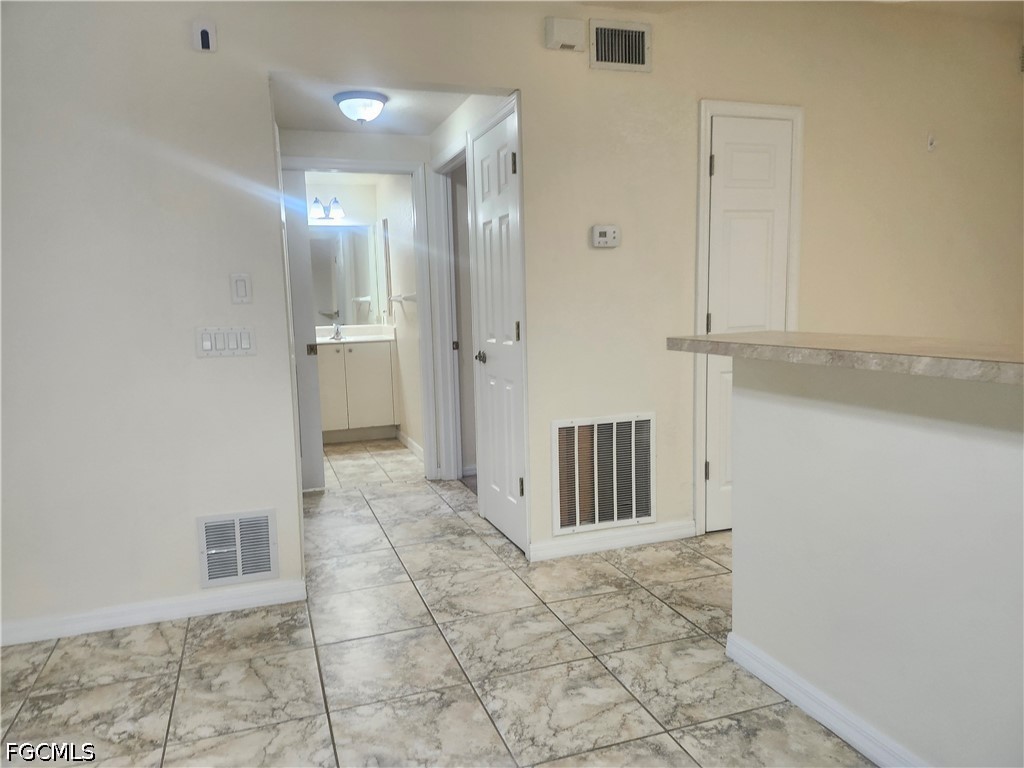 2 Bed Condominium for Sale in Punta Gorda, photo 11
