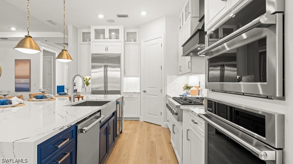 3 Bed SingleFamilyResidence for Sale in Naples, FL — photo 11