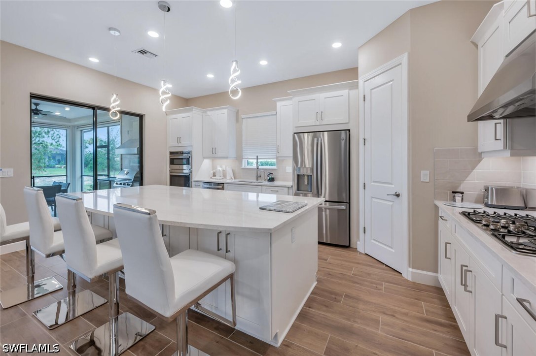 3 Bed Waterfront Home for Sale in Naples, FL, $1,250,000 — photo 11