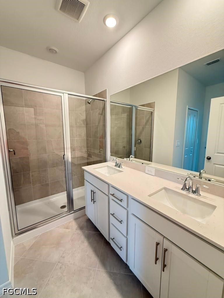 3 Bed Townhouse for Sale in Tuckers Cove, FL, $2,200 — photo 11