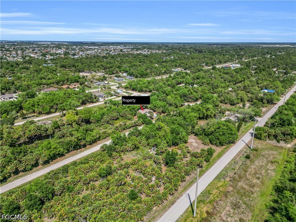 3 Bed SingleFamilyResidence for Sale in Port Charlotte, FL — photo 11