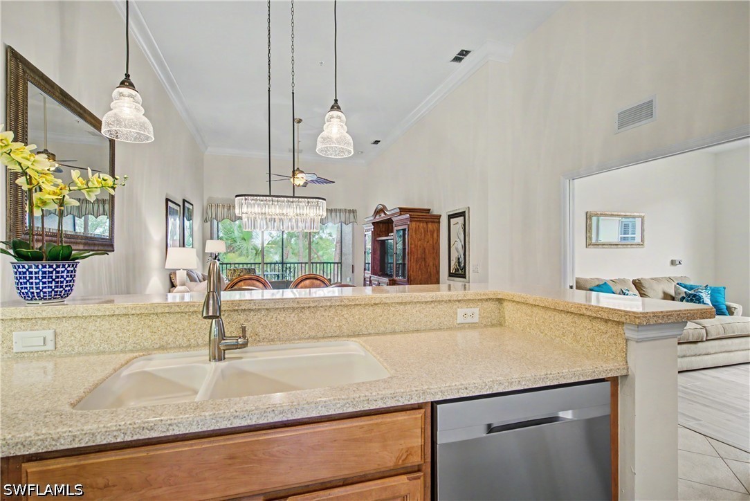 2 Bed Condominium for Sale in Matera, FL, $289,900 — photo 11