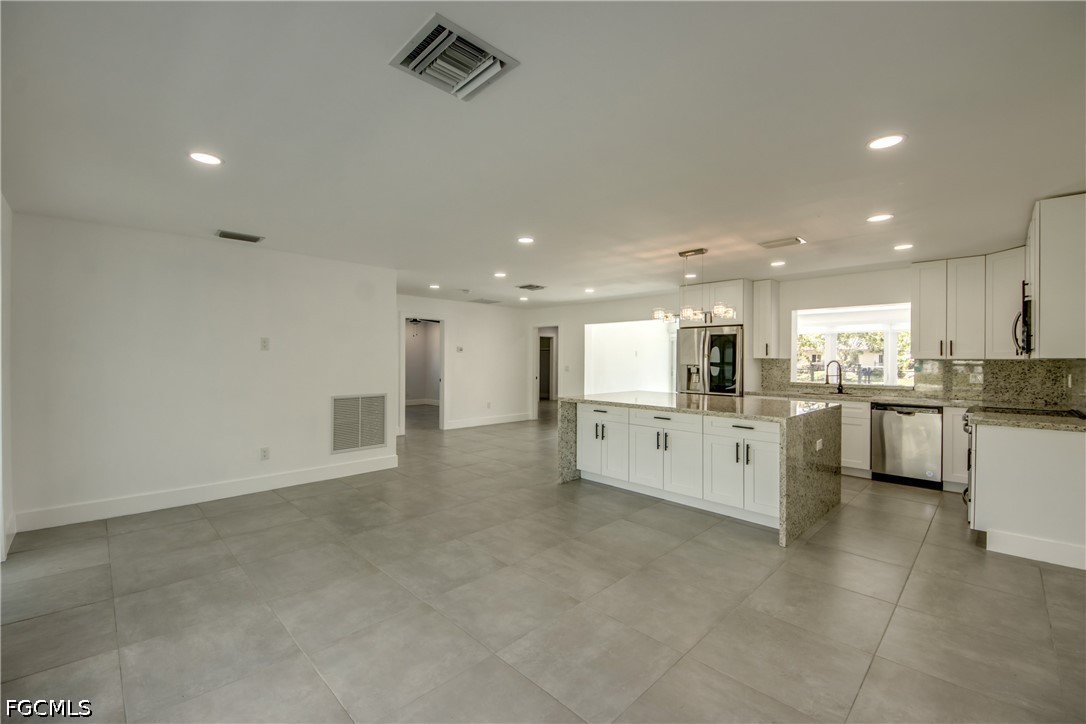 4 Bed Pool Home for Sale in North Fort Myers, FL, $2,700 — photo 11