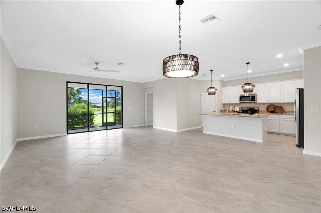 4 Bed SingleFamilyResidence for Sale in Estero, FL, $3,400 — photo 11