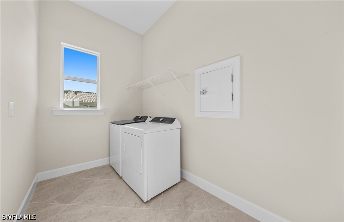 2 Bed SingleFamilyResidence for Sale in North Fort Myers, FL — photo 11