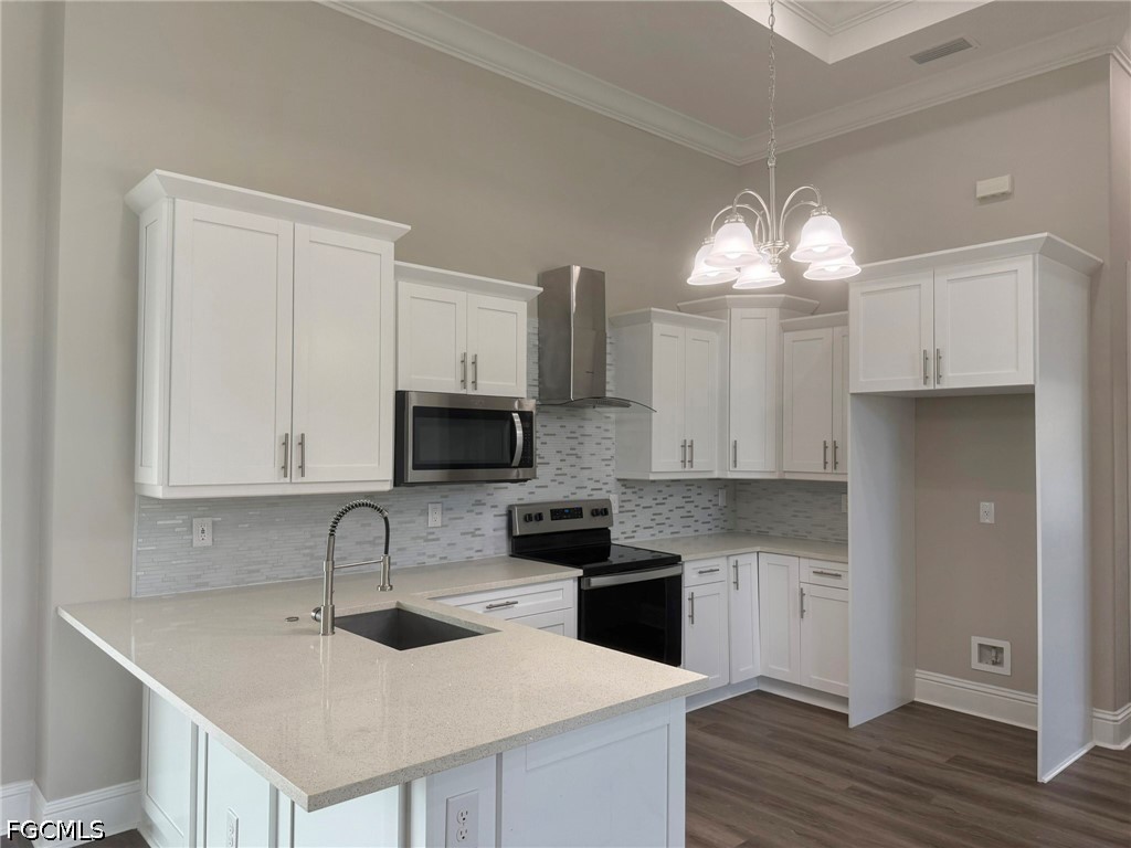 4 Bed Pool Home for Sale in Cape Coral, photo 11