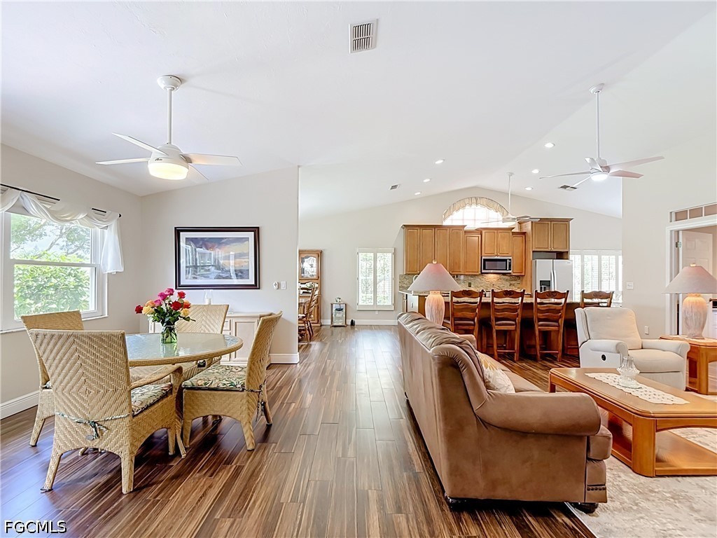 3 Bed SingleFamilyResidence for Sale in North Fort Myers, photo 11