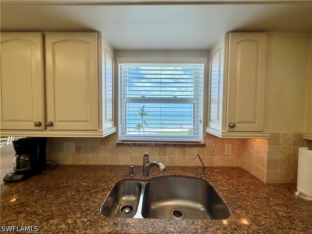 2 Bed Waterfront Home for Sale in Naples, FL, $13,500 — photo 11