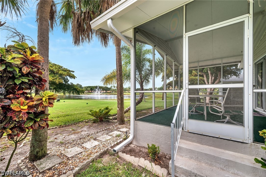 2 Bed SingleFamilyResidence for Sale in Carousel Cove, FL — photo 11