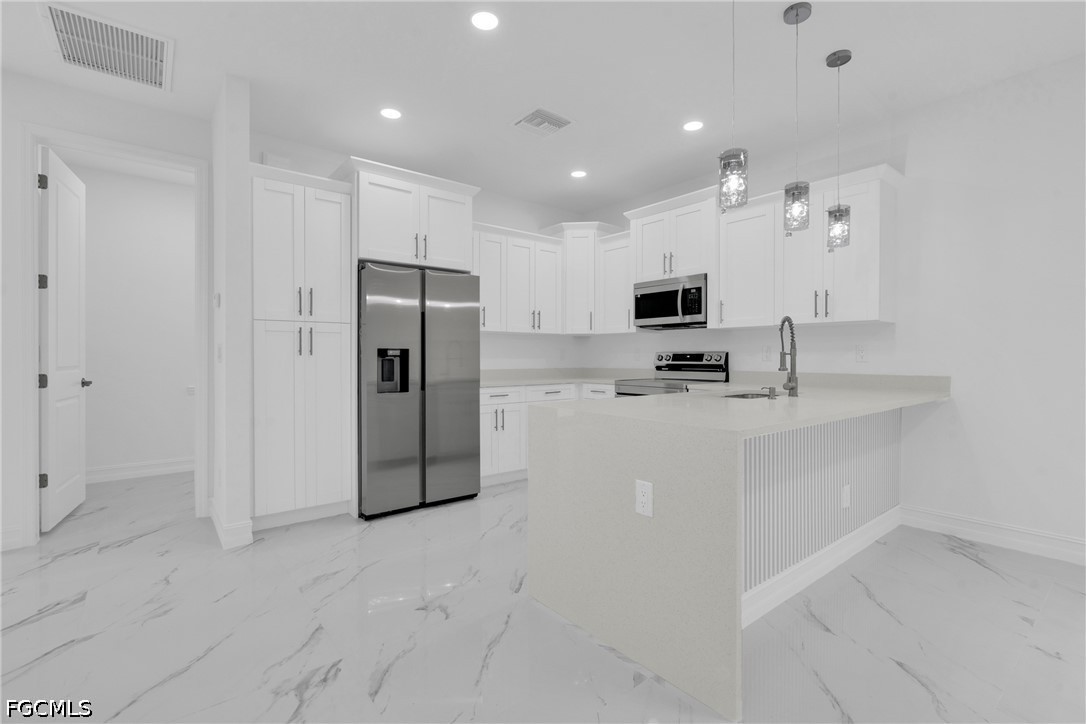 3 Bed SingleFamilyResidence for Sale in Lehigh Acres, FL — photo 11