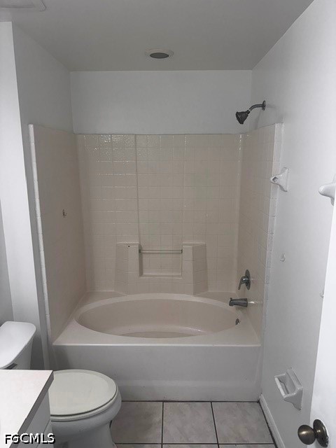 2 Bed Condominium for Sale in Reflection Lakes, FL, $168,000 — photo 11