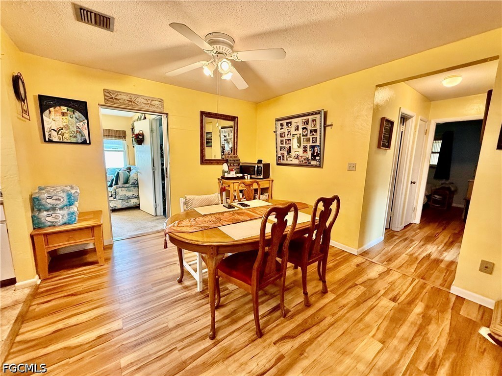 3 Bed SingleFamilyResidence for Sale in Wedgewood, FL — photo 11