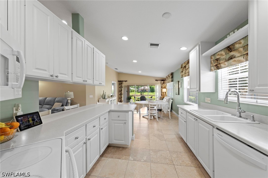 2 Bed Duplex for Sale in Bonita Springs, FL, $415,000 — photo 11