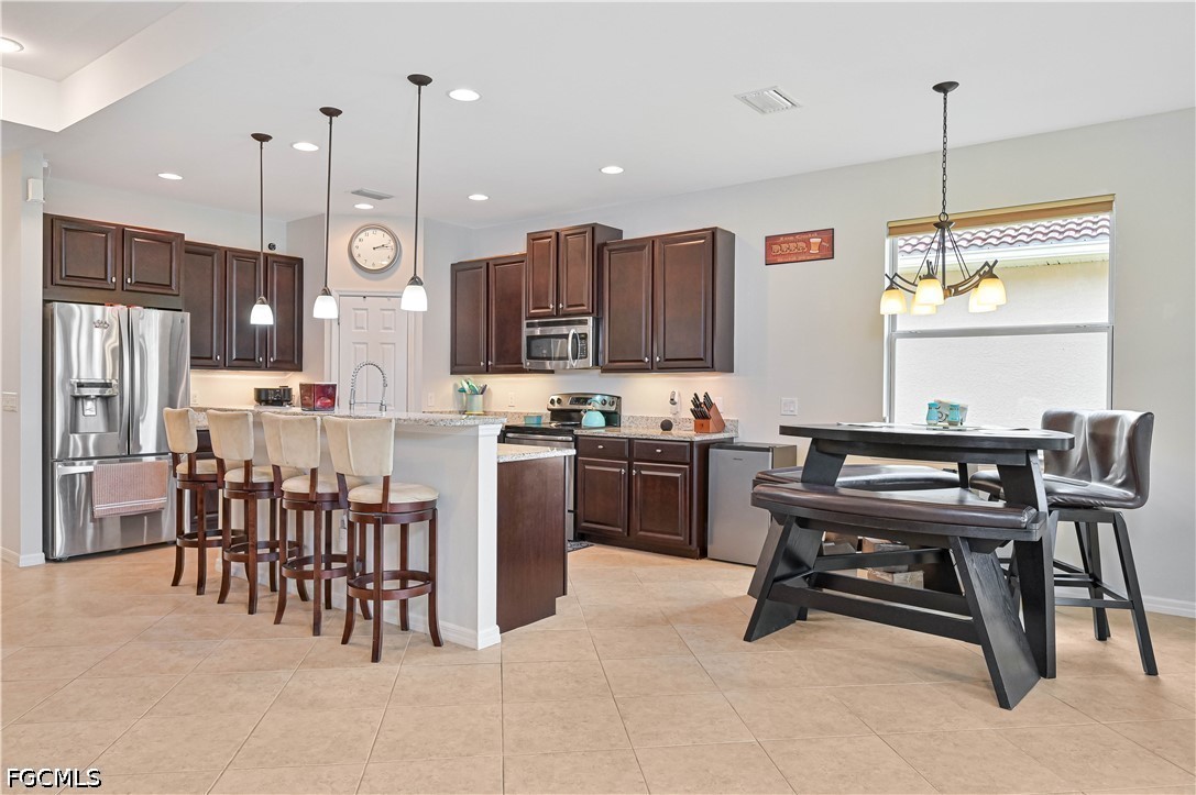 4 Bed Waterfront Home for Sale in Banyan Bay, FL, $394,000 — photo 11