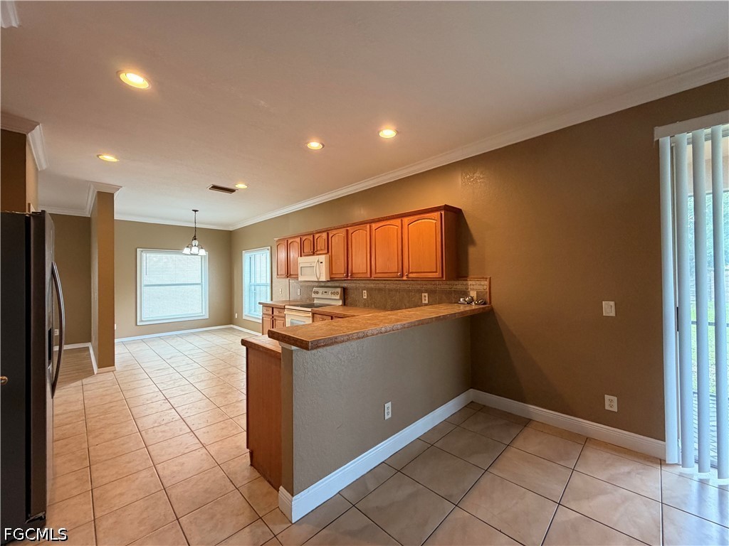 4 Bed SingleFamilyResidence for Sale in Sherwood, FL, $2,195 — photo 11