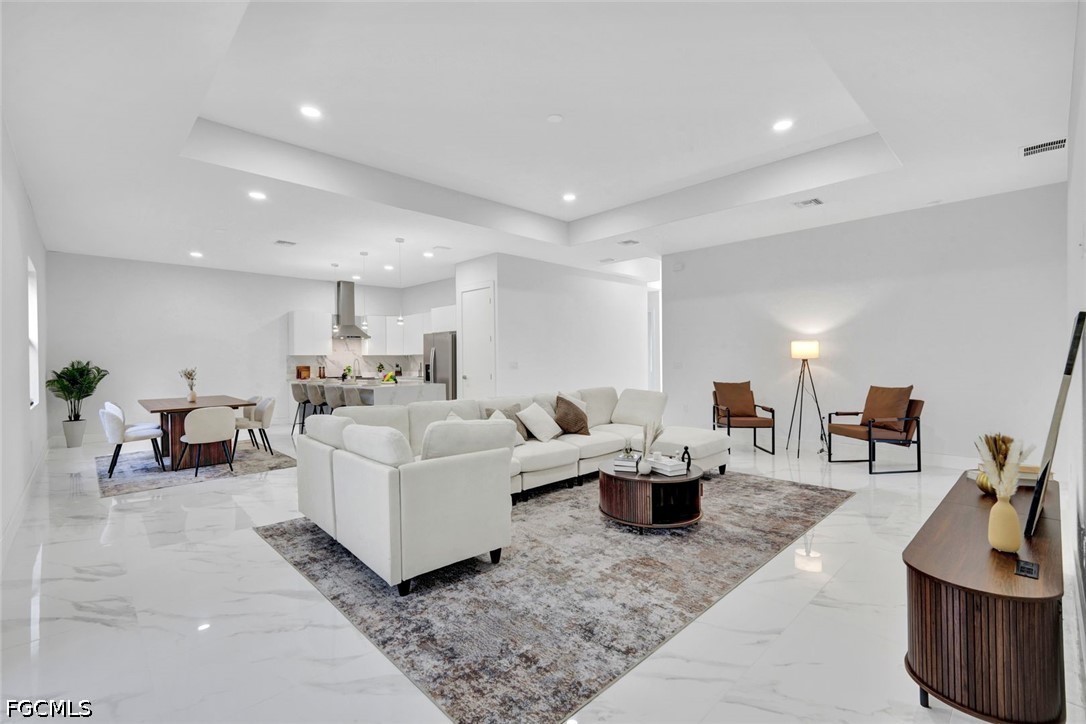 4 Bed SingleFamilyResidence for Sale in Labelle, FL — photo 11
