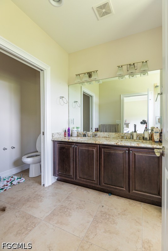 3 Bed Townhouse for Sale in Greenwood Villas, FL, $289,990 — photo 11