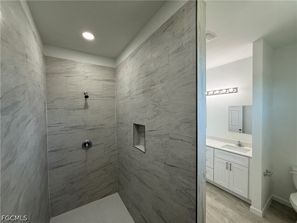 3 Bed SingleFamilyResidence for Sale in Lehigh Acres, FL — photo 11
