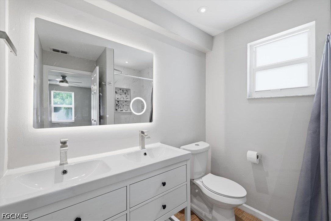 3 Bed SingleFamilyResidence for Sale in Cape Coral, photo 11