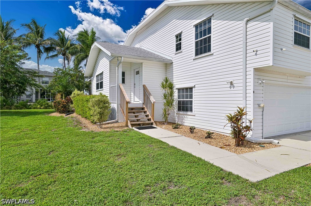 6 Bed Duplex for Sale in Siesta Pines, FL, $775,000 — photo 11