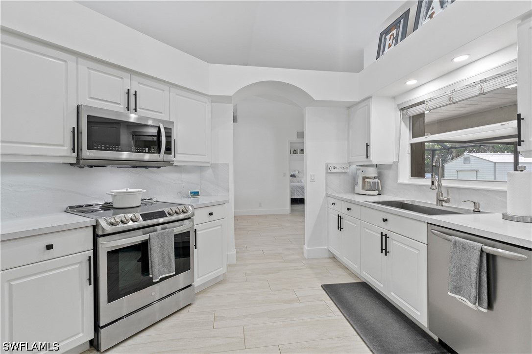 3 Bed SingleFamilyResidence for Sale in San Carlos Park, FL — photo 11