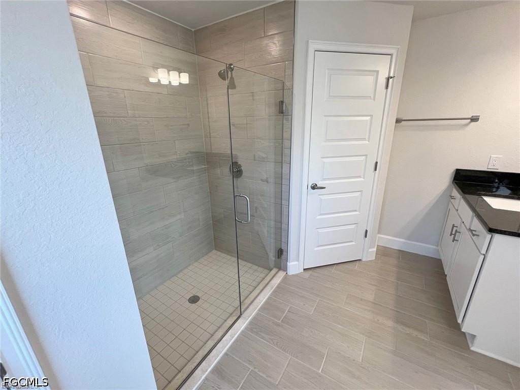 4 Bed Waterfront Home for Sale in Cape Coral, FL, $2,550 — photo 11