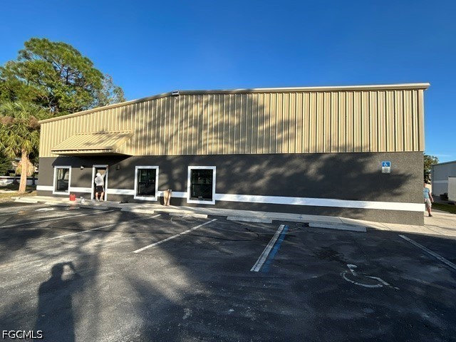Warehouse for Sale in Fort Myers, FL, $2,100,000 — photo 11
