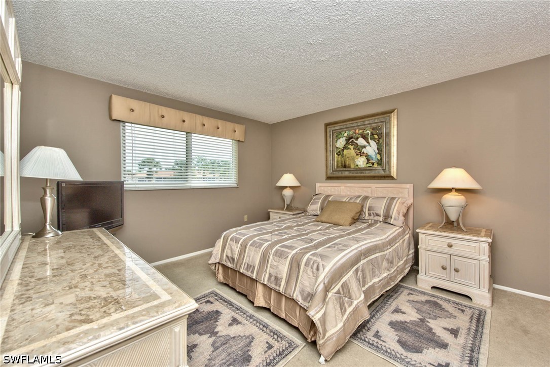 2 Bed Condominium for Sale in Naples, FL, $3,000 — photo 11