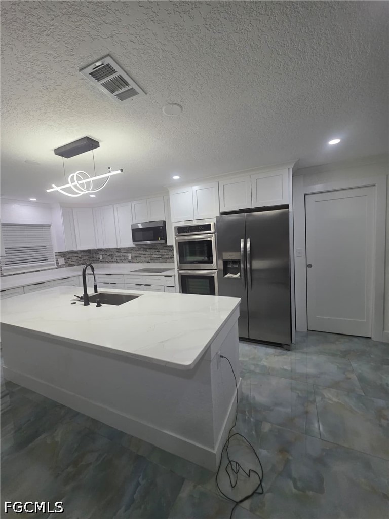 2 Bed SingleFamilyResidence for Sale in East Shore Acres, FL — photo 11