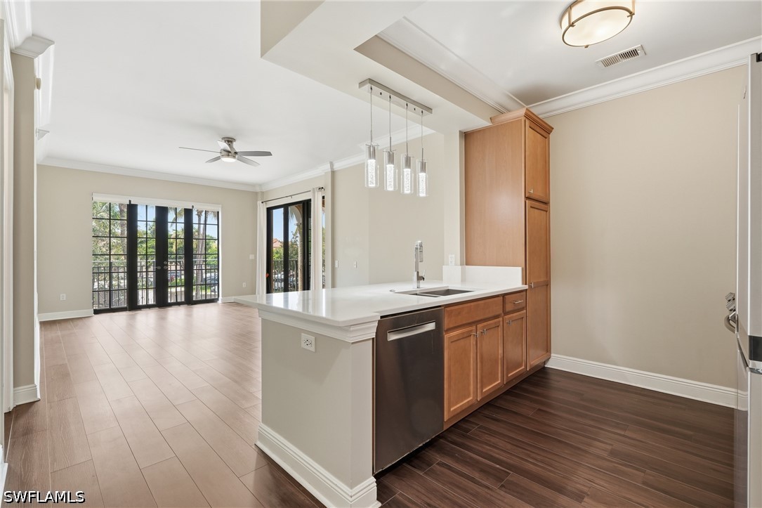 2 Bed Condominium for Sale in Estero, photo 11