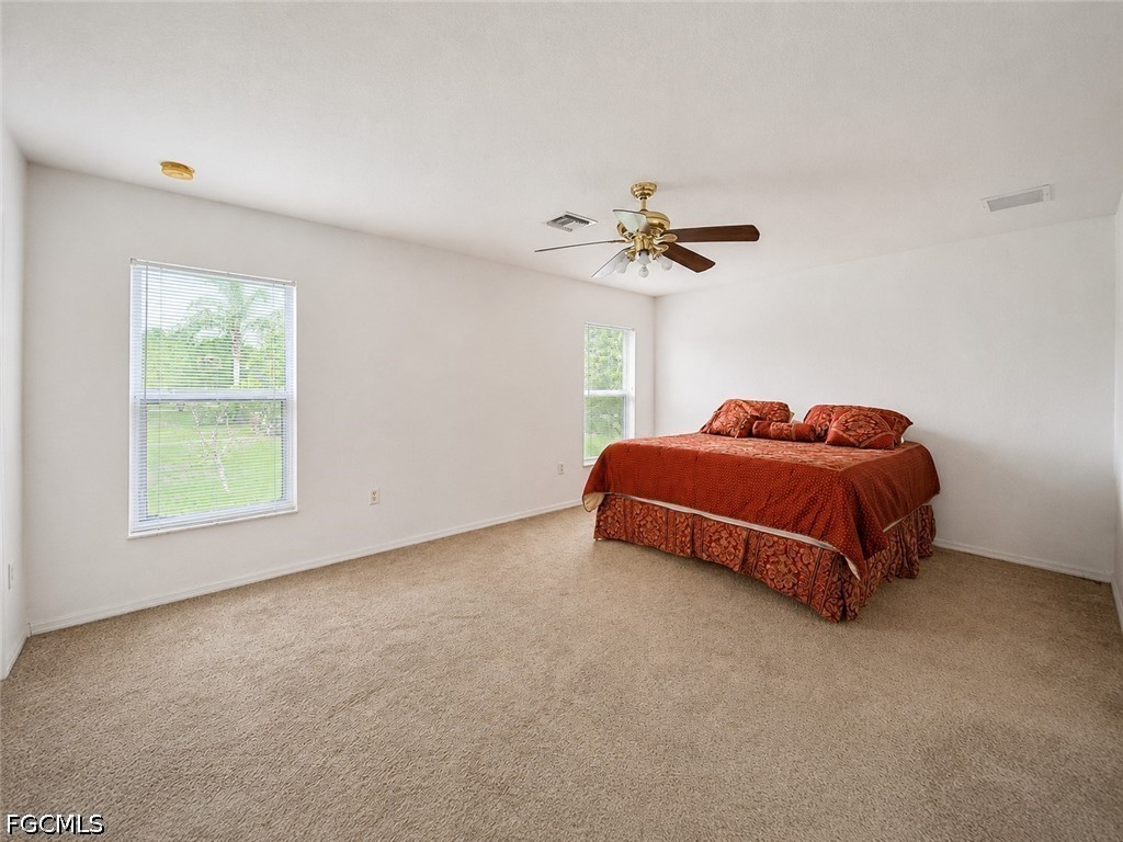 4 Bed SingleFamilyResidence for Sale in Lehigh Acres, photo 11