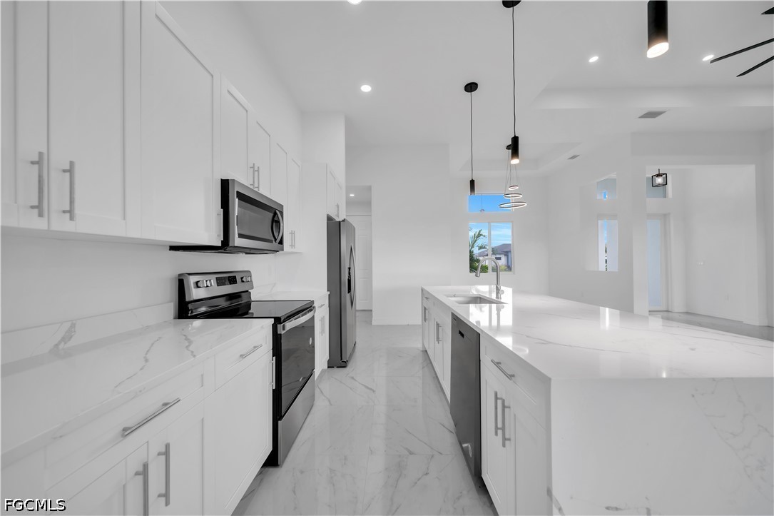 3 Bed Pool Home for Sale in Cape Coral, photo 11
