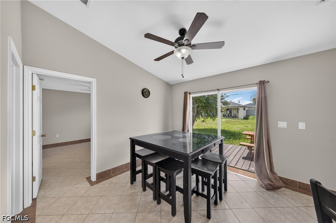 3 Bed SingleFamilyResidence for Sale in Cape Coral, photo 11