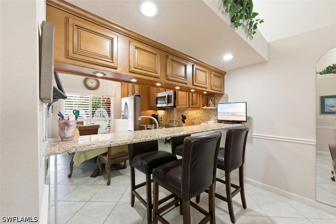 2 Bed Waterfront Home for Sale in Rosewood, photo 11