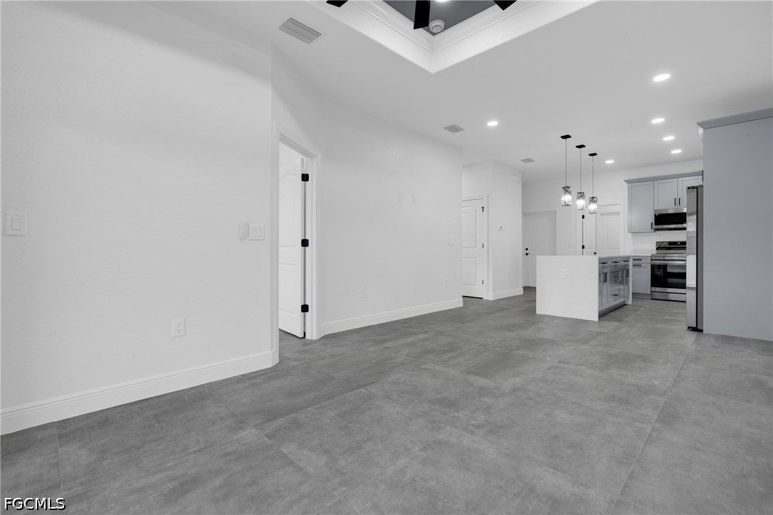 6 Bed Duplex for Sale in Lehigh Acres, photo 11